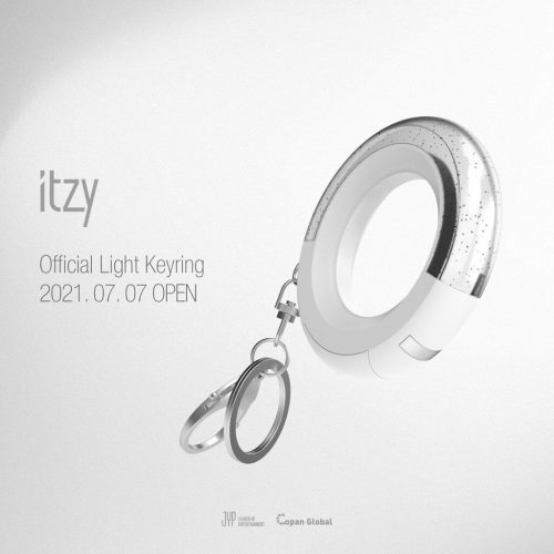 ITZY イェジ キーリング ITZY OFFICIAL LIGHT KEYRING – KPOP USA