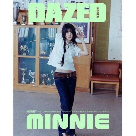 GIDLE MINNIE DAZED & CONFUSED KOREA  2024-4  MAGAZINE  VERSION A