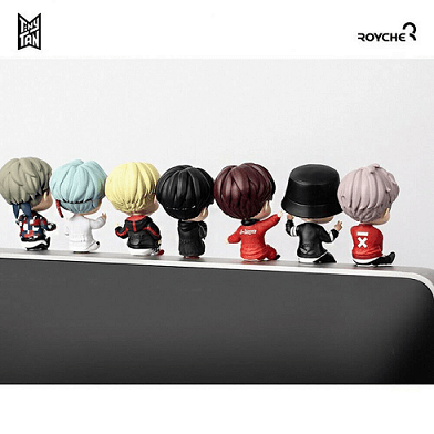 BTS BANGTAN TINYTAN X ROYCHE MONITOR FIGURE