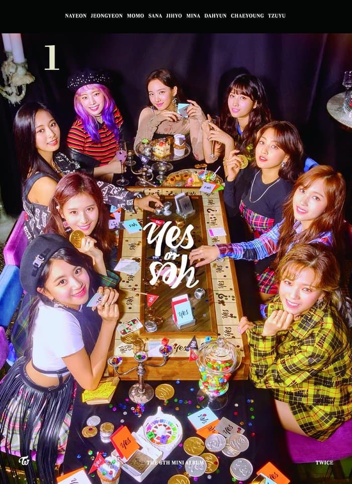 TWICE  YES OR YES  6TH MINI ALBUM  |   INCLUDES 1 RANDOM TWICE PHOTOCARD PER ALBUM
