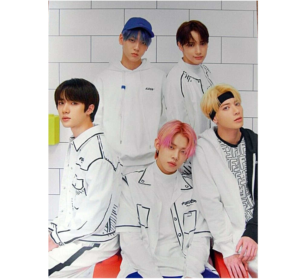 TXT  MINISODE1 : BLUE HOUR  ALBUM OFFICIAL POSTER (VR. VER)