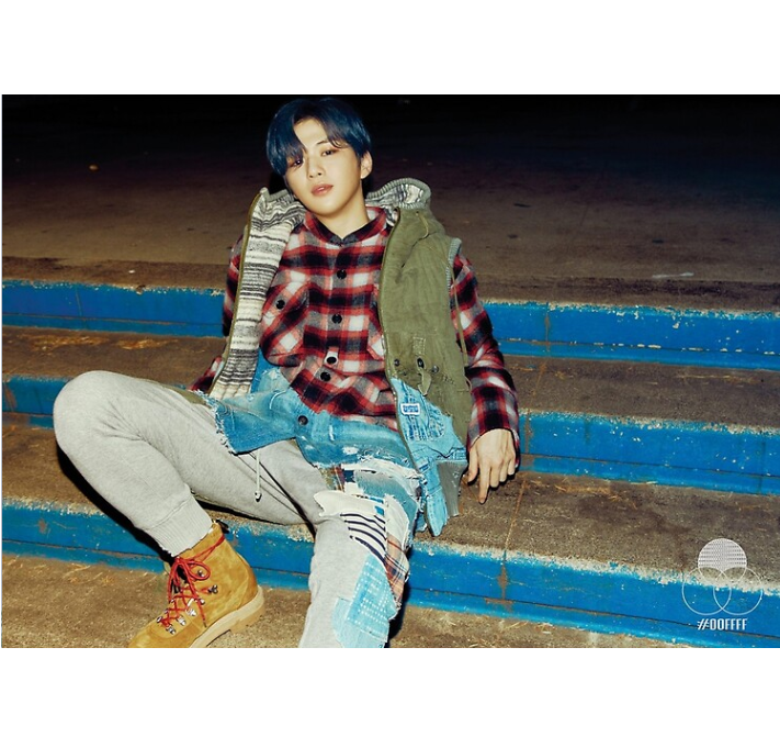 KANG DANIEL CYAN 1ST MINI ALBUM OFFICIAL POSTER VER B