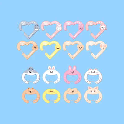 STRAY KIDS DOMINATE CELEBRATE OFFICIAL MD   [RANDOM SECRET ACRYLIC CARABINER]