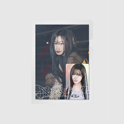 AESPA ARMAGEDDON THE MYSTERY CIRCLE OFFICIAL MD  POSTCARD & HOLOGRAM PHOTO CARD SET
