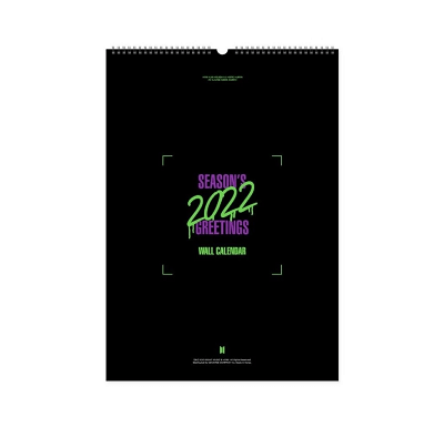BTS 2022 SEASON'S GREETINGS WALL CALENDAR