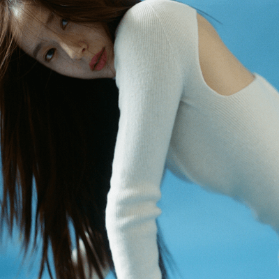 KRYSTAL ALBUM SOLITARY