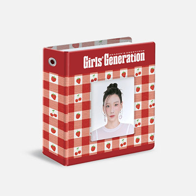 GIRLS GENERATION SMTOWN  2025 SEASON'S GREETINGS OFFICIAL MD  [MINI COLLECT BOOK]